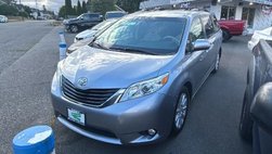 2013 Toyota Sienna LE 7-Passenger