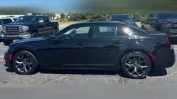 2022 Chrysler 300 Touring L
