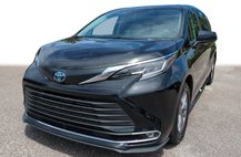 2022 Toyota Sienna XLE
