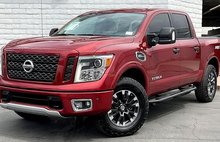 2017 Nissan Titan PRO-4X