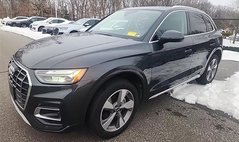 2023 Audi Q5 quattro Premium 40 TFSI