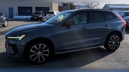 2023 Volvo XC60 B5 Plus Dark Theme