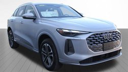 2025 Audi Q5 quattro Premium TFSI
