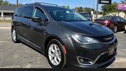 2017 Chrysler Pacifica Touring L FWD