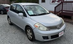 2008 Nissan Versa 1.8 S