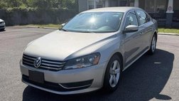 2014 Volkswagen Passat 1.8T S