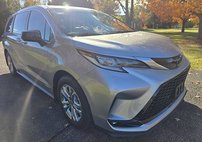 2021 Toyota Sienna XSE 7-Passenger