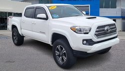 2017 Toyota Tacoma SR