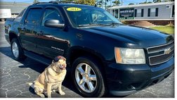 2011 Chevrolet Avalanche LS