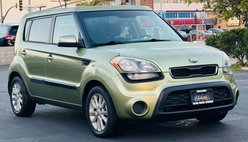 2013 Kia Soul +