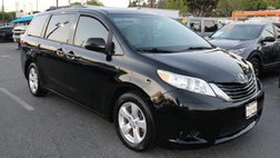 2016 Toyota Sienna LE