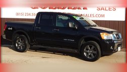2015 Nissan Titan SV