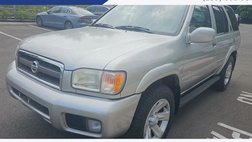 2002 Nissan Pathfinder LE