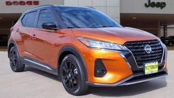 2023 Nissan Kicks SR