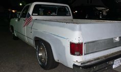 1975 Chevrolet custom deluxe