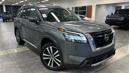 2023 Nissan Pathfinder Platinum