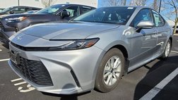 2025 Toyota Camry LE FWD