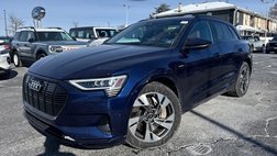 2022 Audi e-tron quattro Premium