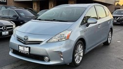 2013 Toyota Prius v Five