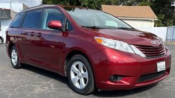 2015 Toyota Sienna LE
