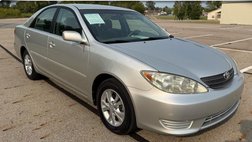 2005 Toyota Camry LE V6