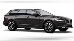 2023 Volvo V90 Cross Country B6 Plus