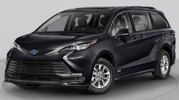 2023 Toyota Sienna LE 8-Passenger