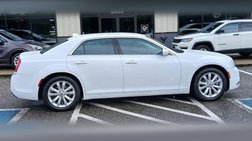 2015 Chrysler 300 Limited
