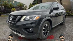 2020 Nissan Pathfinder SV