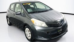2013 Toyota Yaris LE