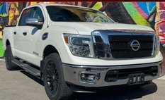 2017 Nissan Titan SL