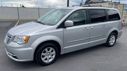 2012 Chrysler Town and Country Touring-L
