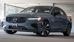 2022 Volvo S60 B5 Momentum