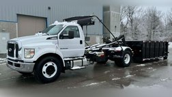 2016 Ford hook-lift truck