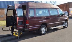 2005 Ford E-Series E-350 Super Duty XLT Extended Passenger Van