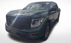 2024 Nissan Titan SV