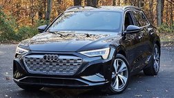 2024 Audi Q8 e-tron quattro Premium Plus