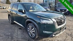 2022 Nissan Pathfinder Platinum