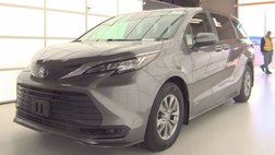 2021 Toyota Sienna LE 8-Passenger