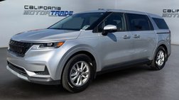 2023 Kia Carnival LX