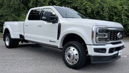 2025 Ford F-450 Super Duty Platinum