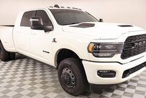 2024 Ram Ram Pickup 3500 Limited