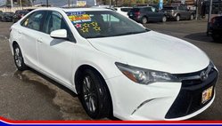 2017 Toyota Camry SE