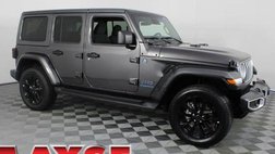 2025 Jeep Wrangler Sahara 4WD