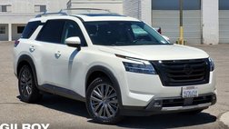 2022 Nissan Pathfinder SL