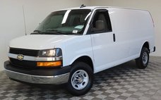 2025 Chevrolet Express 3500