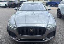 2021 Jaguar XF P250 SE