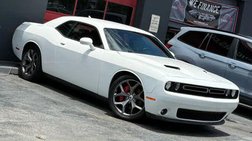 2017 Dodge Challenger SXT Plus