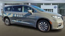 2023 Chrysler Pacifica Hybrid Touring L