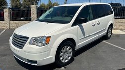 2009 Chrysler Town and Country LX